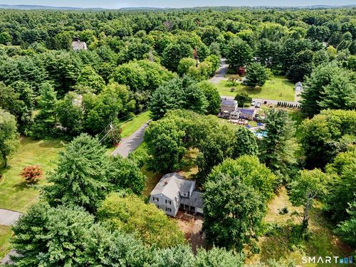 2 Green Valley Dr, Simsbury, CT, 06070-1004 | Card Image