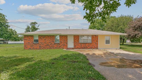 21407 Highway 18 E, Monette, AR, 72447-8902 | Card Image