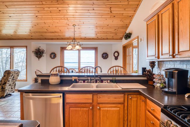 Kitchen 4 | Image 11