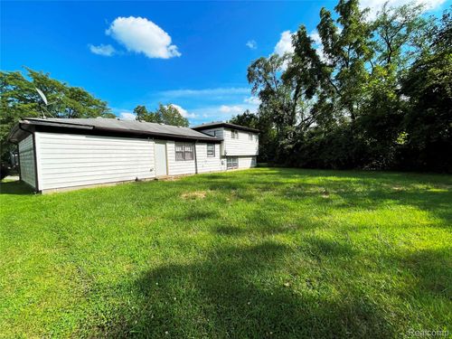 3574 Irene St, Inkster, MI, 48141-2127 | Card Image