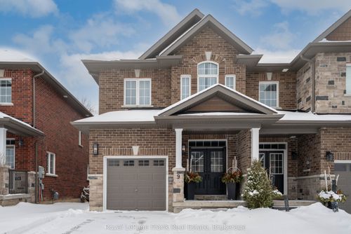 9 Michael Cummings Crt, Uxbridge, ON, L9P0E6 | Card Image