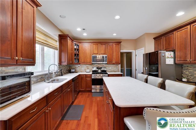 638 Stratton Dr, House other with 5 bedrooms, 4 bathrooms and null parking in East Stroudsburg PA | Image 9