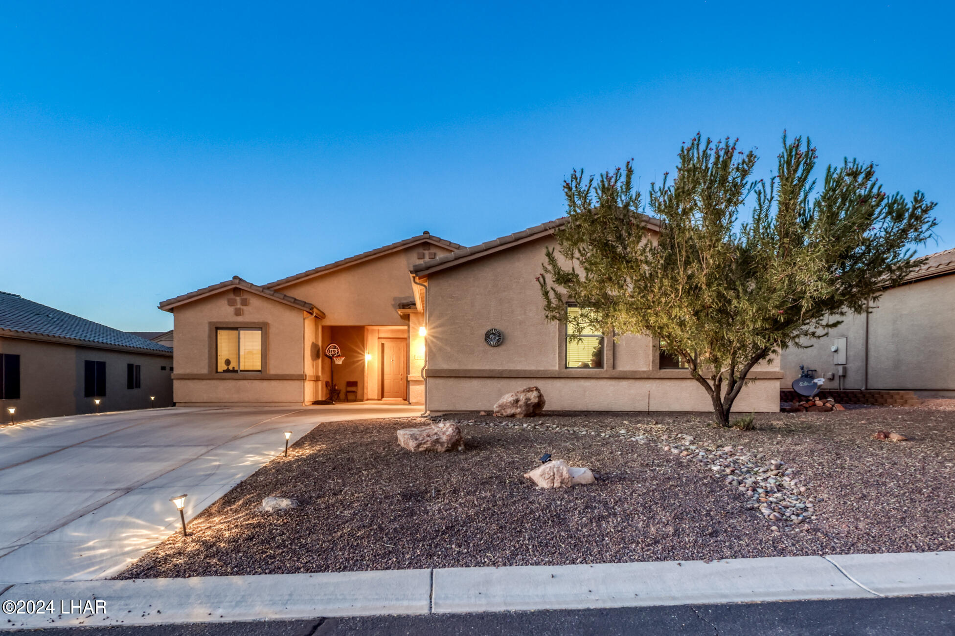 Savannah Dr, Lake Havasu City, AZ 86404
