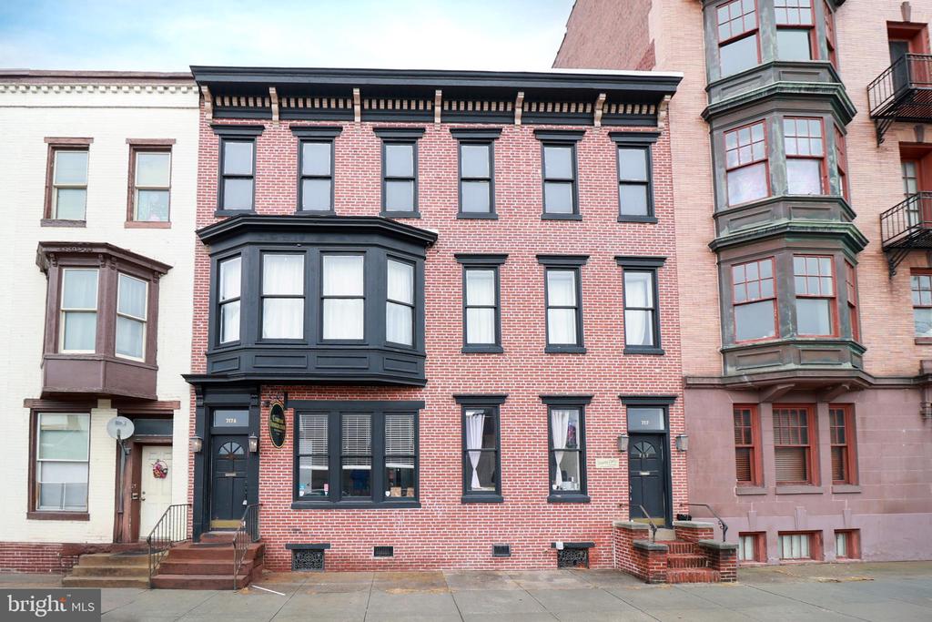 717 N 2Nd St, Harrisburg, PA 17113