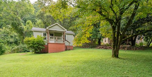 102 Mountain View Dr, Rossville, GA, 30741-1913 | Card Image