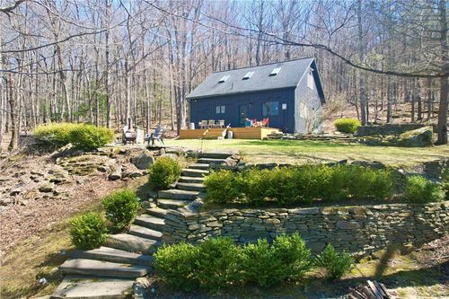 410 Roaring Brook Lane, Middletown, NY, 12406 | Card Image