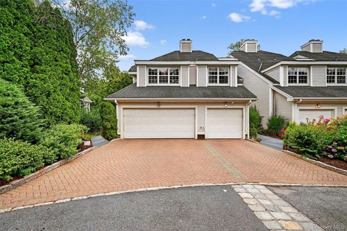48 Lake Marie Ln, Bedford Hills, NY, 10507-1229 | Card Image