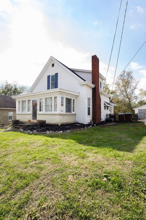 322 W Miami St, Brooksville, KY, 41004-8102 | Card Image