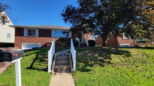 120 Seneca Drive, Clarksburg, WV, 26301 | Card Image