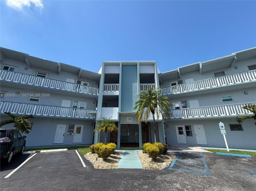 306-2200 Park Ln, Hollywood, FL, 33021-3762 | Card Image