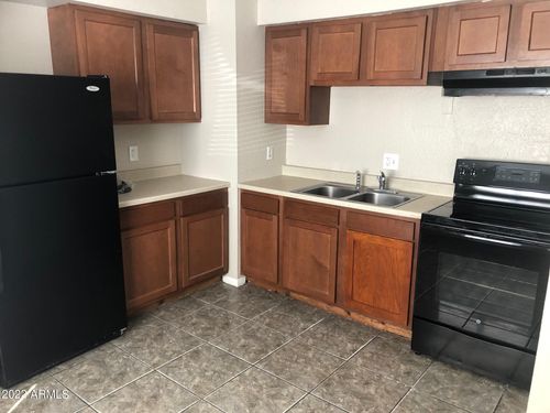 apt-101-4211 S 3rd Street, Phoenix, AZ, 85040 | Card Image