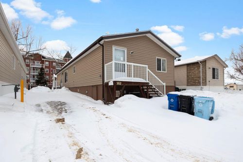 392 Gregoire Cres, Fort Mcmurray, AB, T9H2L7 | Card Image