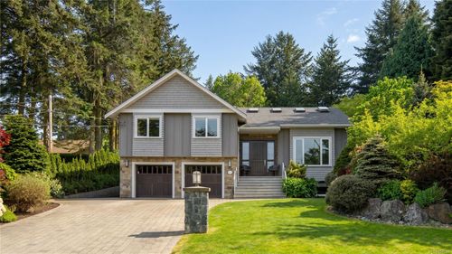 1896 Leyns Rd, Victoria, BC, V8N2Z8 | Card Image