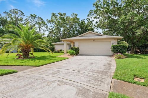 2875 Lomond Dr, PALM HARBOR, FL, 34684-2762 | Card Image