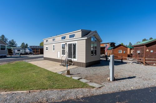 16 Songbird Ln, Usk, WA, 99180-5126 | Card Image