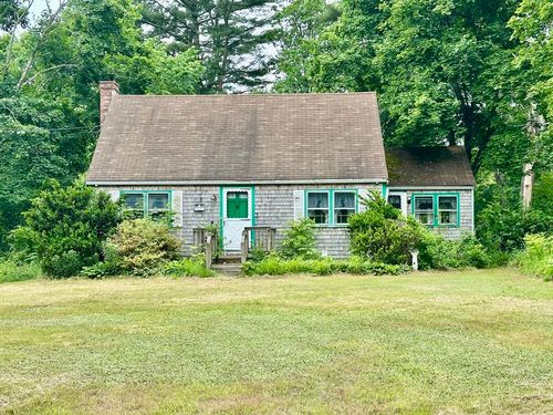 26 Old Summit St, Halifax, MA, 02338-1603 | Card Image