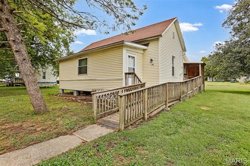 209 W 6th South St, Mount Olive, IL, 62069-1915 | Card Image