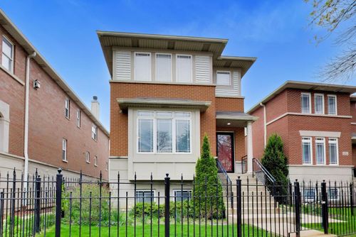 4856 S Cornell Avenue, Chicago, IL, 60615 | Card Image