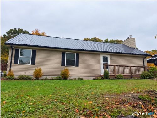 320 Pompeo Rd, North Grosvenordale, CT, 06255-1217 | Card Image