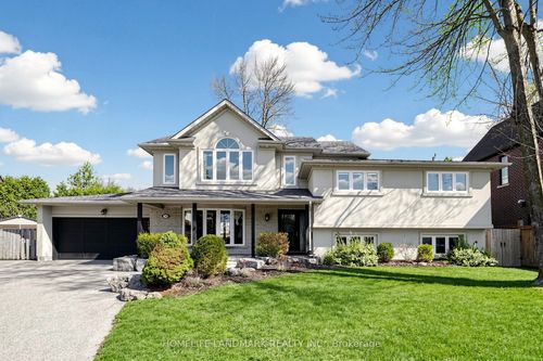 16 Worsley Crt, Unionville, ON, L3R1V4 | Card Image