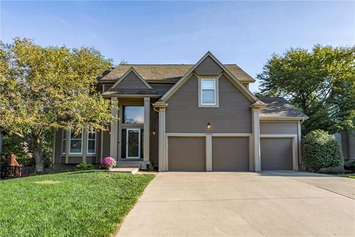 14915 Horton St, Overland Park, KS, 66223-2639 | Card Image