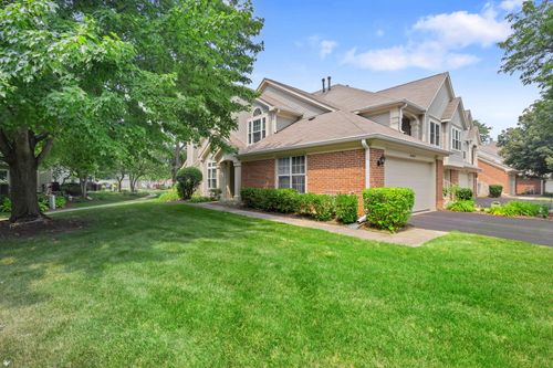 024-30W024 Cedar Ct, Warrenville, IL, 60555-1053 | Card Image
