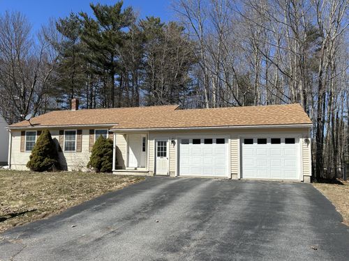 21 Kyle Street, Brunswick, ME, 04011 | Card Image
