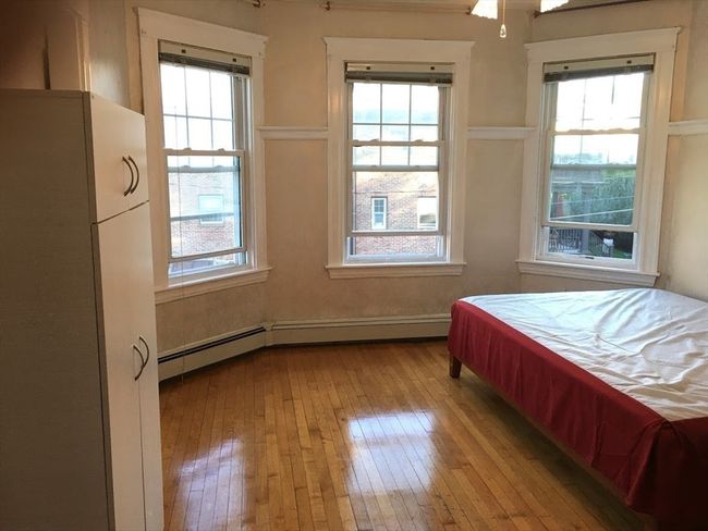 12 Gordon Ter, Home with 11 bedrooms, 5 bathrooms and 9 parking in Newton MA | Image 7