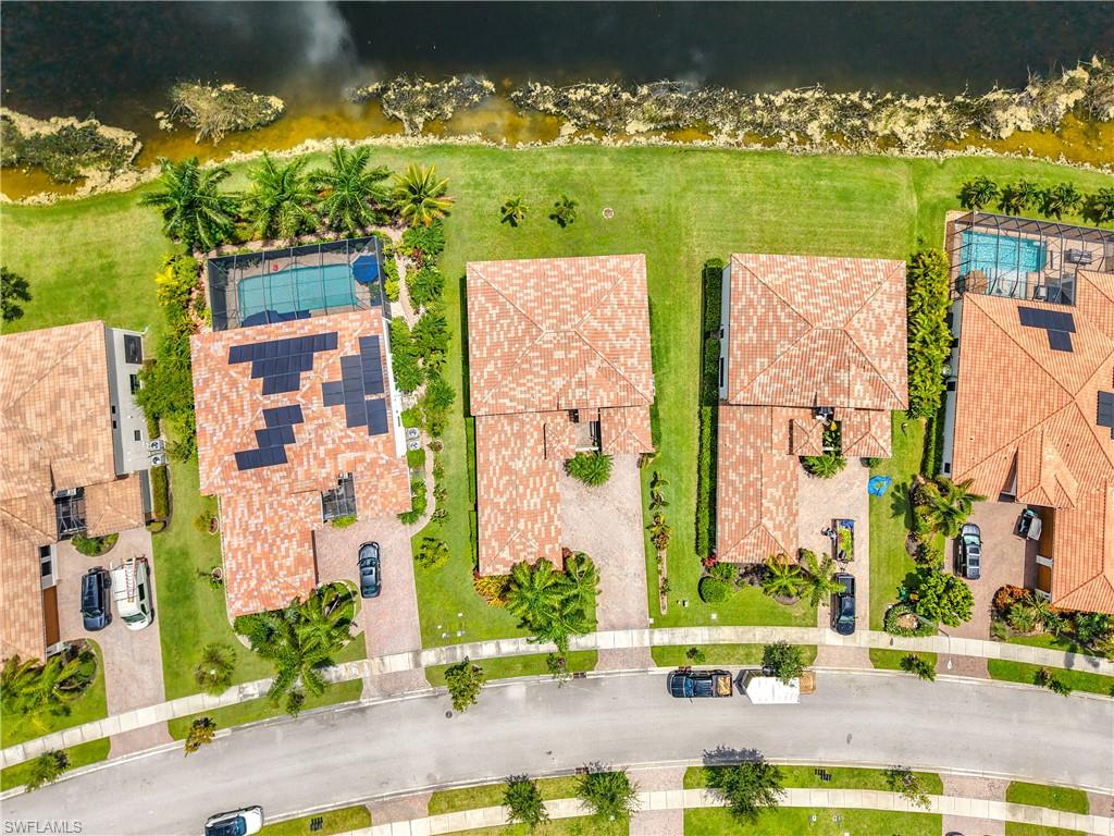 Residential in AVE MARIA 2