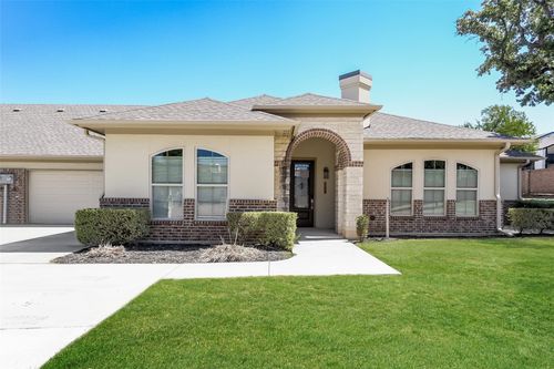 apt-103-8811 Creek Run Rd, Fort Worth, TX, 76120-3974 | Card Image