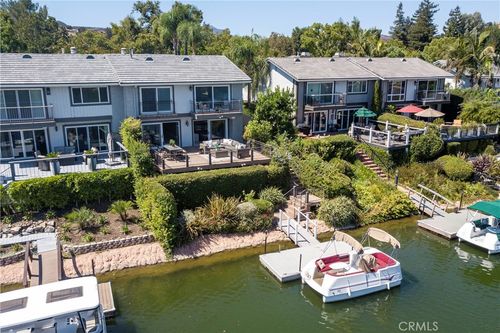 2219 Westshore Ln, Westlake Village, CA, 91361-1951 | Card Image