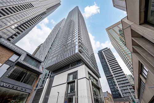 1002-8 Cumberland St, Toronto, ON, M4W0B6 | Card Image
