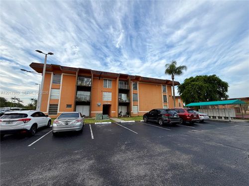 w25-9429 Sw 76th St, Miami, FL, 33173-3450 | Card Image