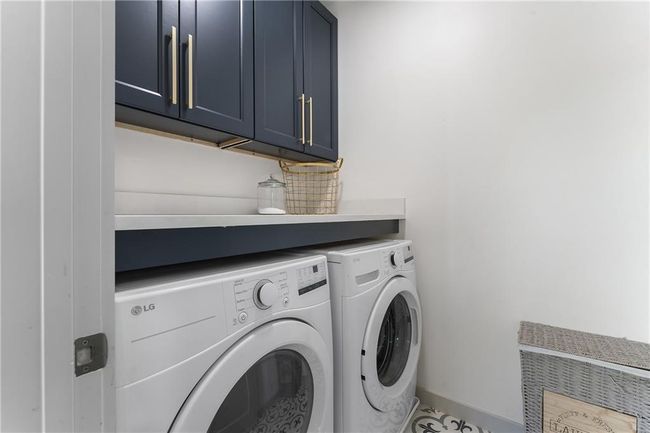3899 Carlton Dr, House other with 4 bedrooms, 4 bathrooms and 2 parking in Chamblee GA | Image 45