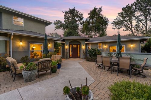 623 Grove St, San Luis Obispo, CA, 93401-2509 | Card Image