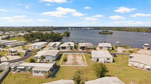 362 Shoreland Dr, FORT MYERS, FL, 33905-3179 | Card Image