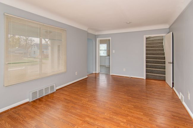 542 E Muir Ave, House other with 3 bedrooms, 1 bathrooms and null parking in Hazel Park MI | Image 6