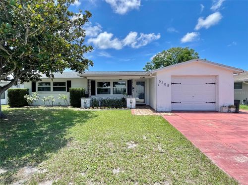 5608 Perkin Dr, NEW PORT RICHEY, FL, 34652-6438 | Card Image