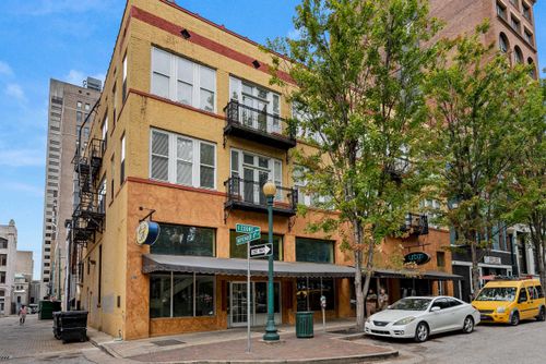 apt-303-107 S Court Ave, Memphis, TN, 38103-2211 | Card Image