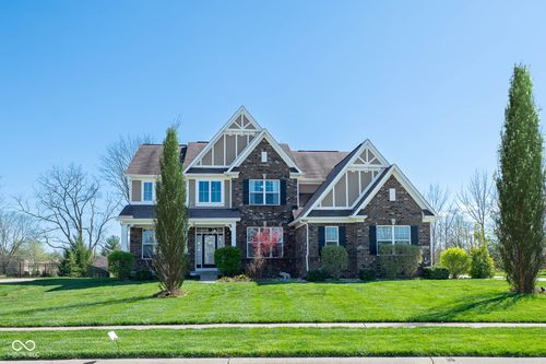 1325 Brentford Ln, Greenwood, IN, 46143-3616 | Card Image