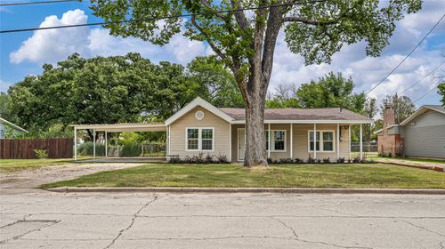 117 N Oak St, Waco, TX, 76705-1936 | Card Image