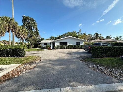 3741 Riverside Dr, Coral Springs, FL, 33065 | Card Image