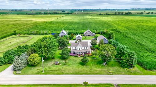 10617 E 2950 North Rd, Blackstone, IL, 61313-9628 | Card Image