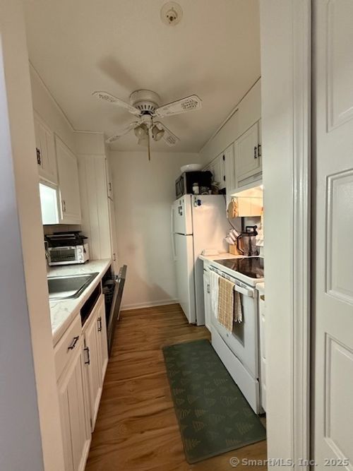 327-34A Padanaram Ave, Danbury, CT, 06811 | Card Image