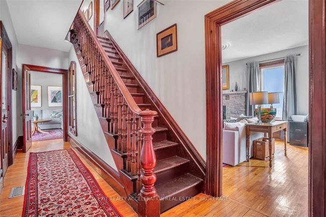 6 Elizabeth St, House other with 4 bedrooms, 2 bathrooms and 4 parking in Newburgh ON | Image 18