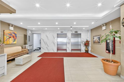 9f-14238 37th Avenue, New York, NY, 11354 | Card Image