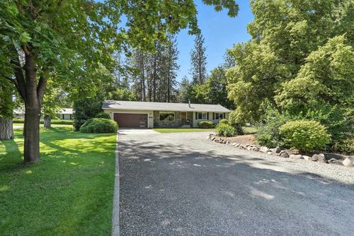 17717 N West Shore Rd, Nine Mile Falls, WA, 99026-9696 | Card Image