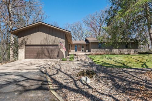 1395 25th St, Houlton, WI, 54082-2211 | Card Image