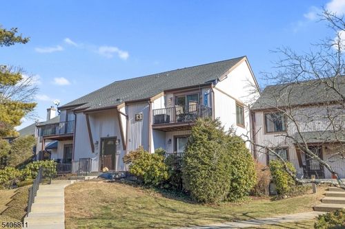 228-13228 Dell Pl, Stanhope, NJ, 07874-2897 | Card Image