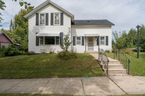 106 W South St, Janesville, MN, 56048-9322 | Card Image